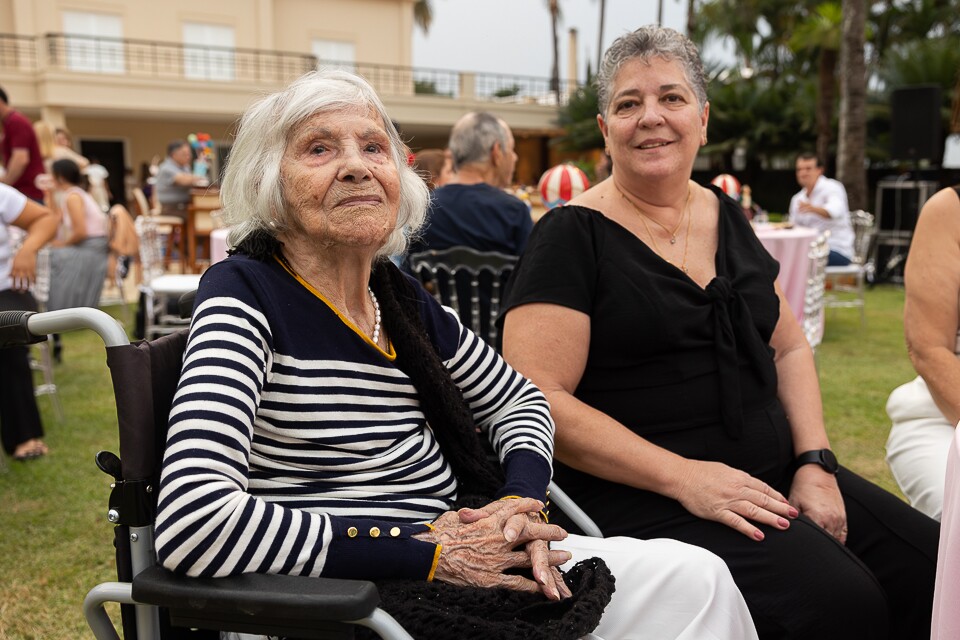 Dona Eline Cardoso e Márcia Pereira