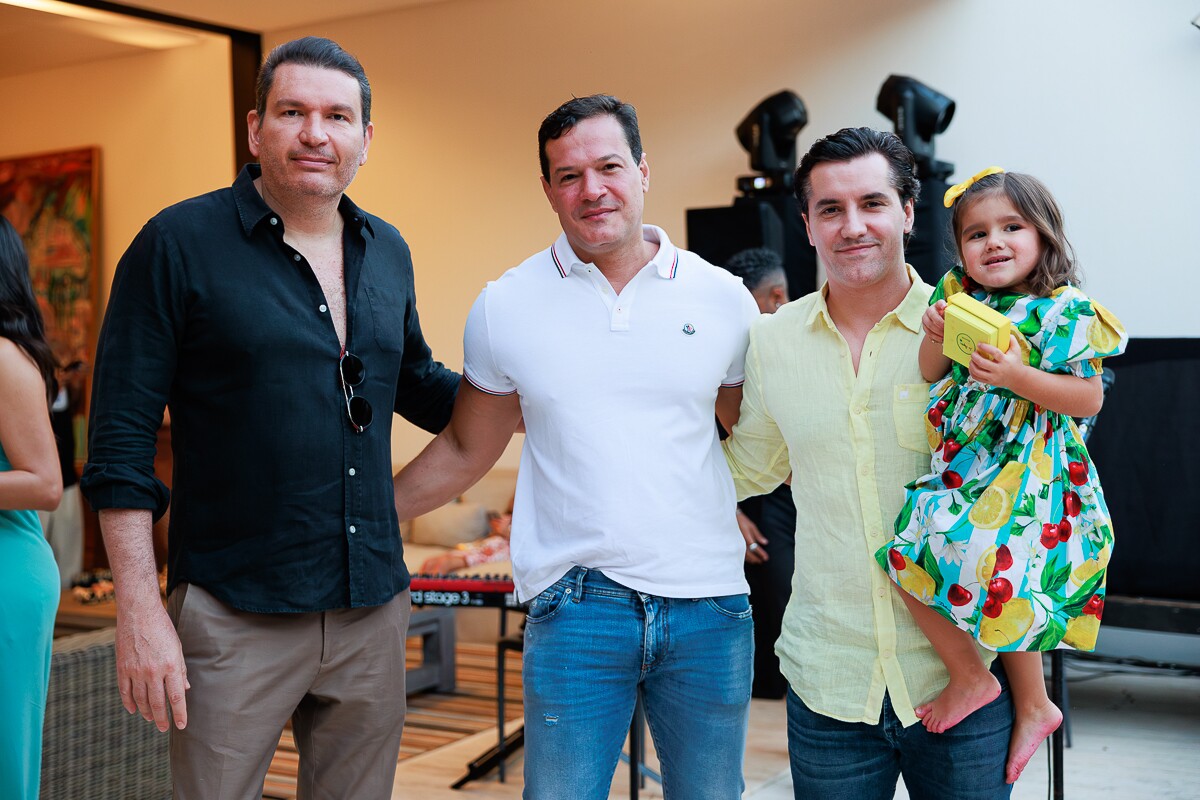 Eduardo Lira, Alan Diniz, Diego Pessoa e Maria Sofia 