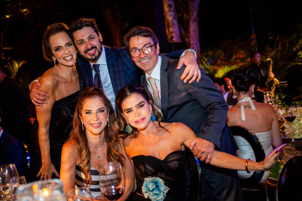 Fernanda Sabino, Fernando Cavalcanti, Rafael Badra, Ju Sabino e Vivianne Leão Piquet