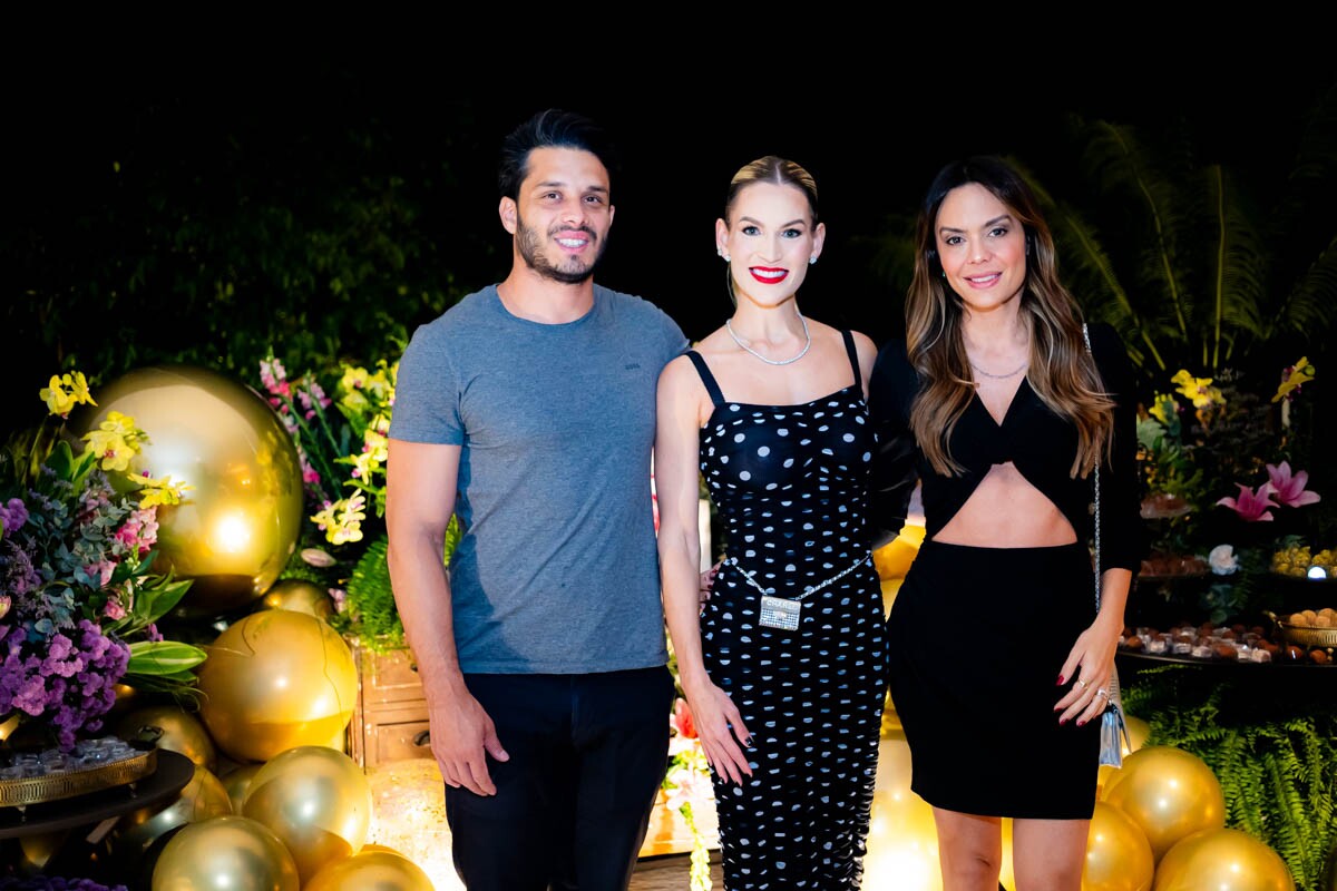 Guilherme Marques, Mariana Arraes e Raphaela Neves