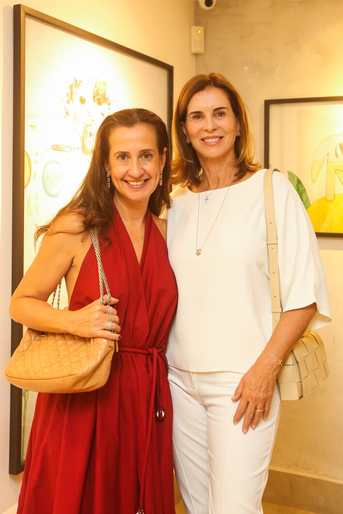 KELLY AMORIM E AURISTELA CONSTANTINO