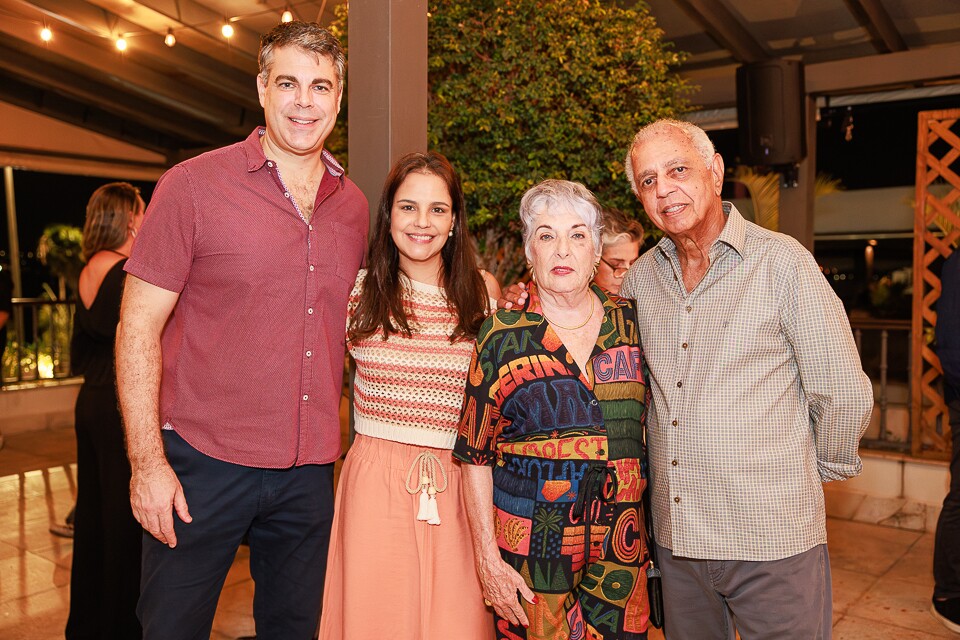 Kristian Bengtson, Rachel Côrtes, Cassilda Côrtes e Roberto Côrtes