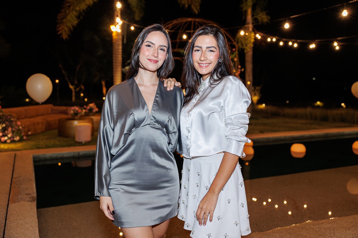 Lara Almeida e Ana Almeida