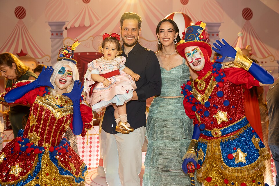 Maya Mesquita Mireles, Adriano Mesquita e Vanessa Meireles 