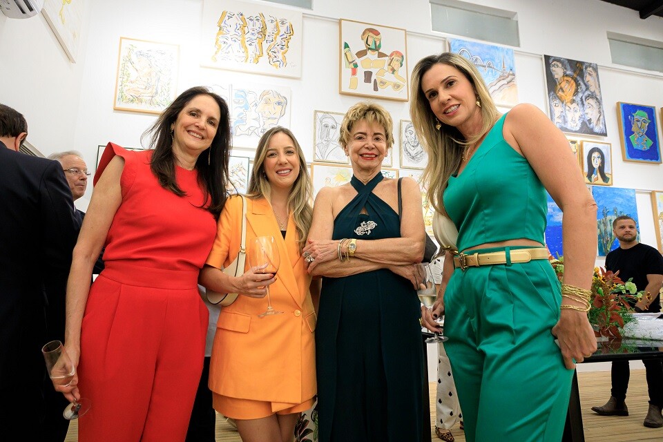 Mônica Maciel, Janaína Maciel, Virgínia Antero e Roberta Maciel