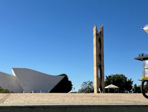 Cidade Espetáculo: visitas teatralizadas revelam os segredos do Centro Cultural Três Poderes