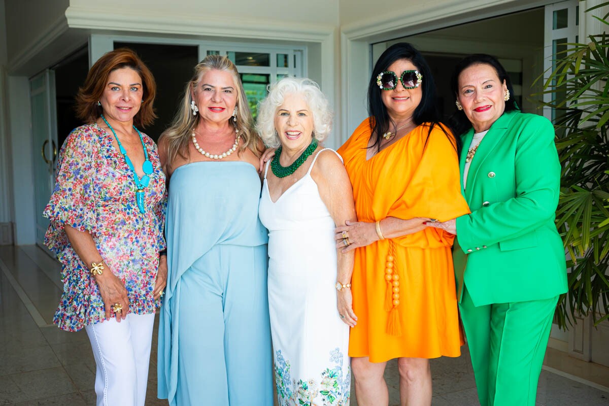 Valdete Drummond, Eliane Freitas, Cosete Ramos, Kátia Piva e Josefina Tolentino