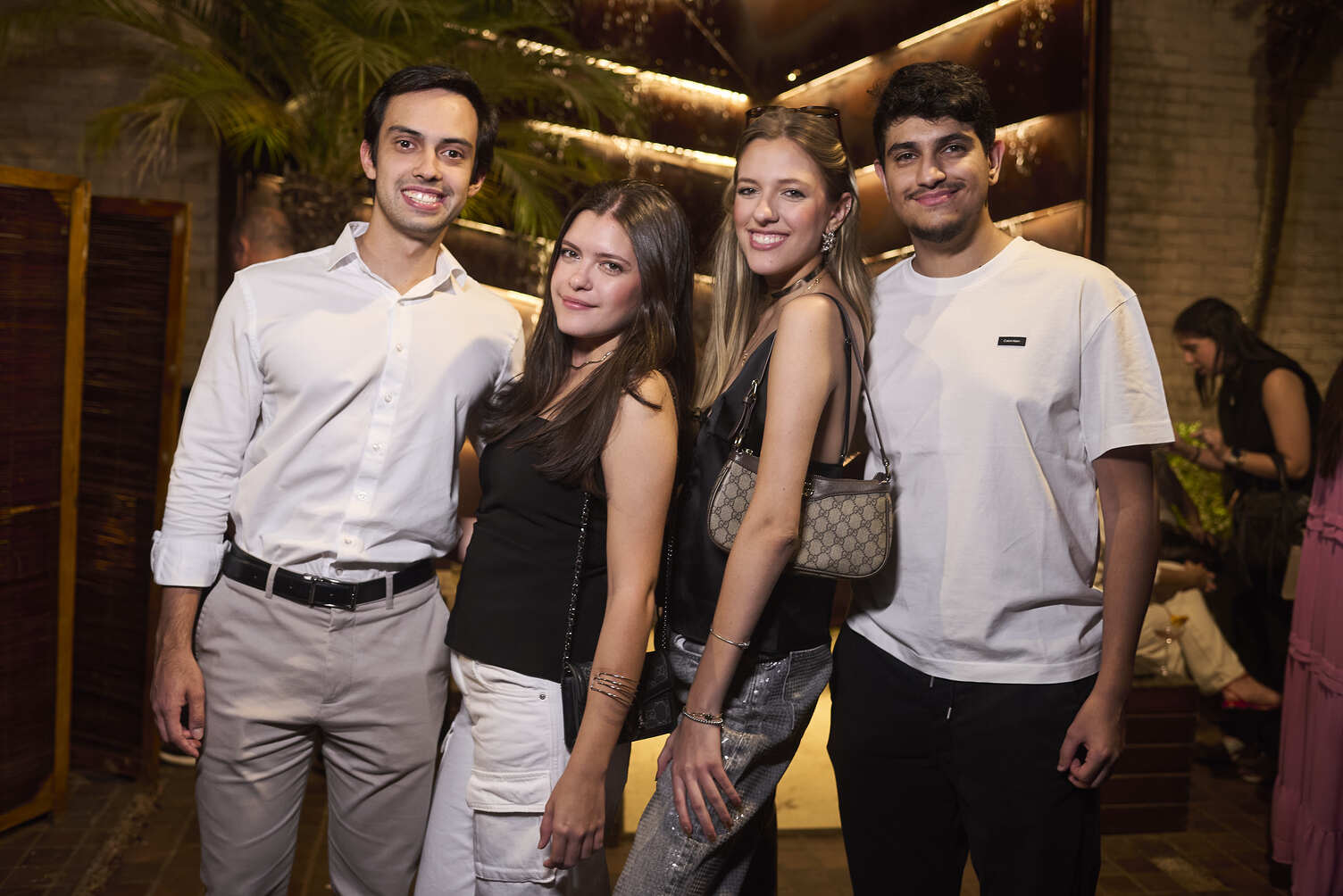 Victor Dantas, Anna Beatriz Zapalowski, Anna Carolina Zapalowski e Amir Saud