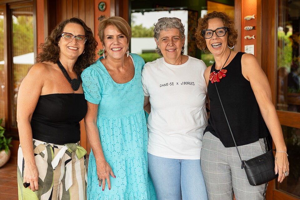 Virgínia César, Delfina Dornas, Wilza Godoy e Wilma Godoy