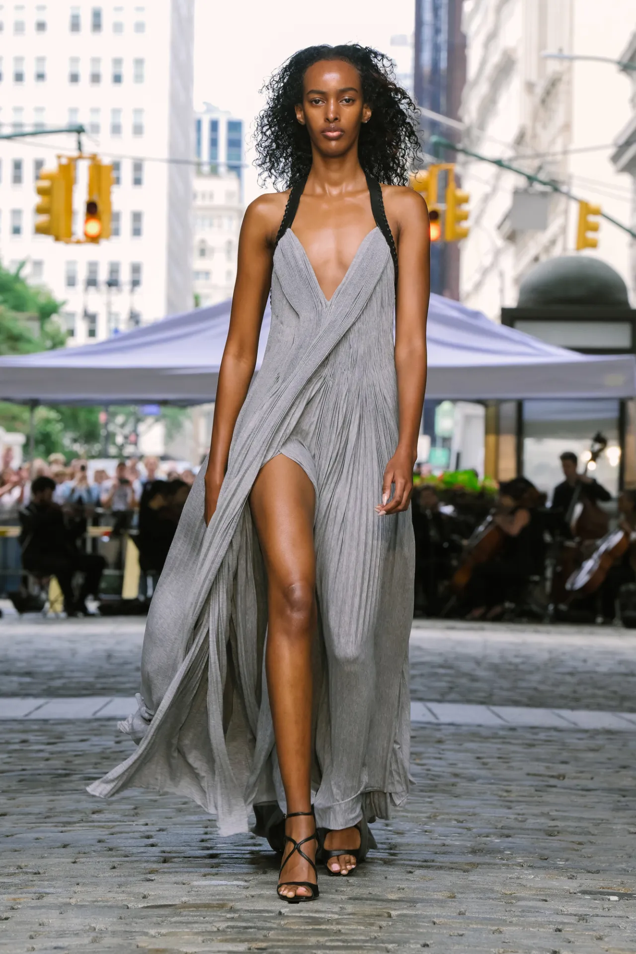 Prabal Gurung primavera-verão 2025 ready-to-wear