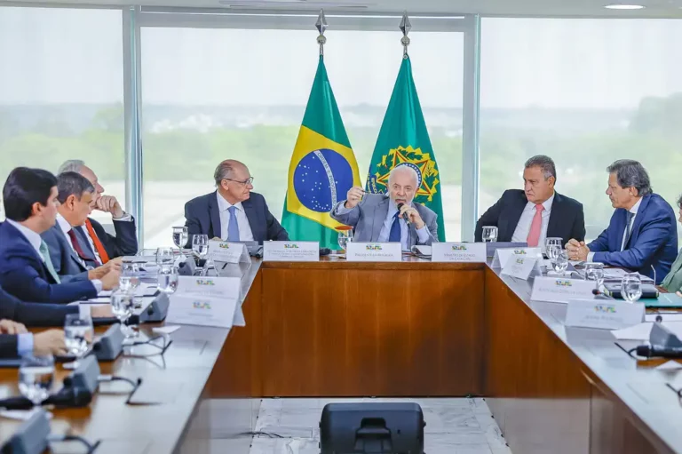 Reunião de ministros