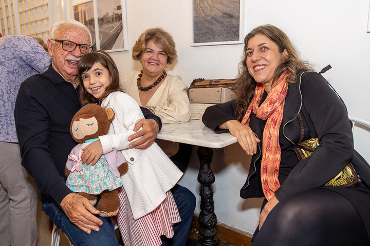 Adalberto Carvalho, Maya Carvalho, Linete de Paula e Renata Carvalho