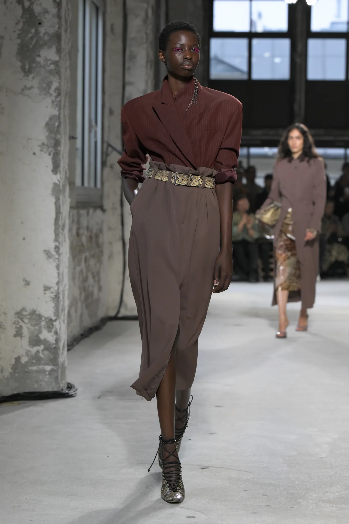 Dries Van Noten primavera-verão 2025 ready-to-wear