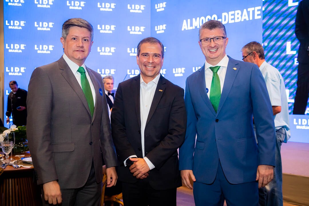 Gustavo Alvares, Paulo Henrique Costa e Frederico Candian