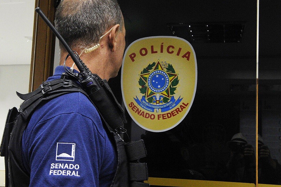 Polícia do Senado desarticula organização que fraudava milhas de parlamentares