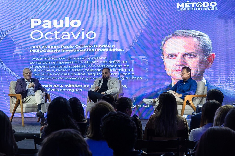 Paulo Octávio, Luiz Felipe Daher e Edmar Mothé discutiram o empreendedorismo no painel principal