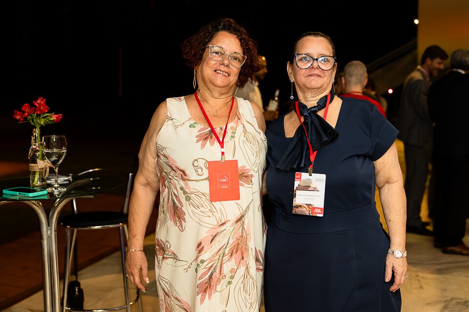 Verônica Lima (@vivitour) e Rosa Oliveira (@minasferiasbsb)