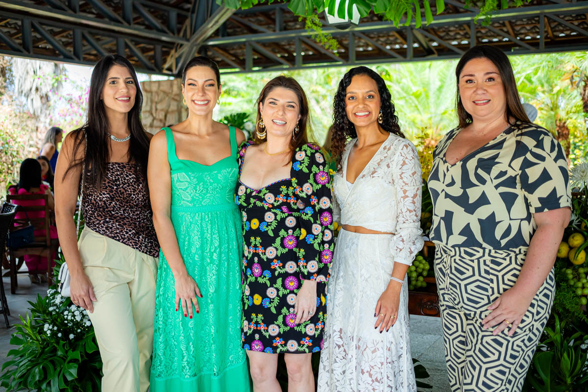 Camila Bulhões, Gabriela Bessa, Bruna Santoro, Ivana Castro e Daniele Calvano