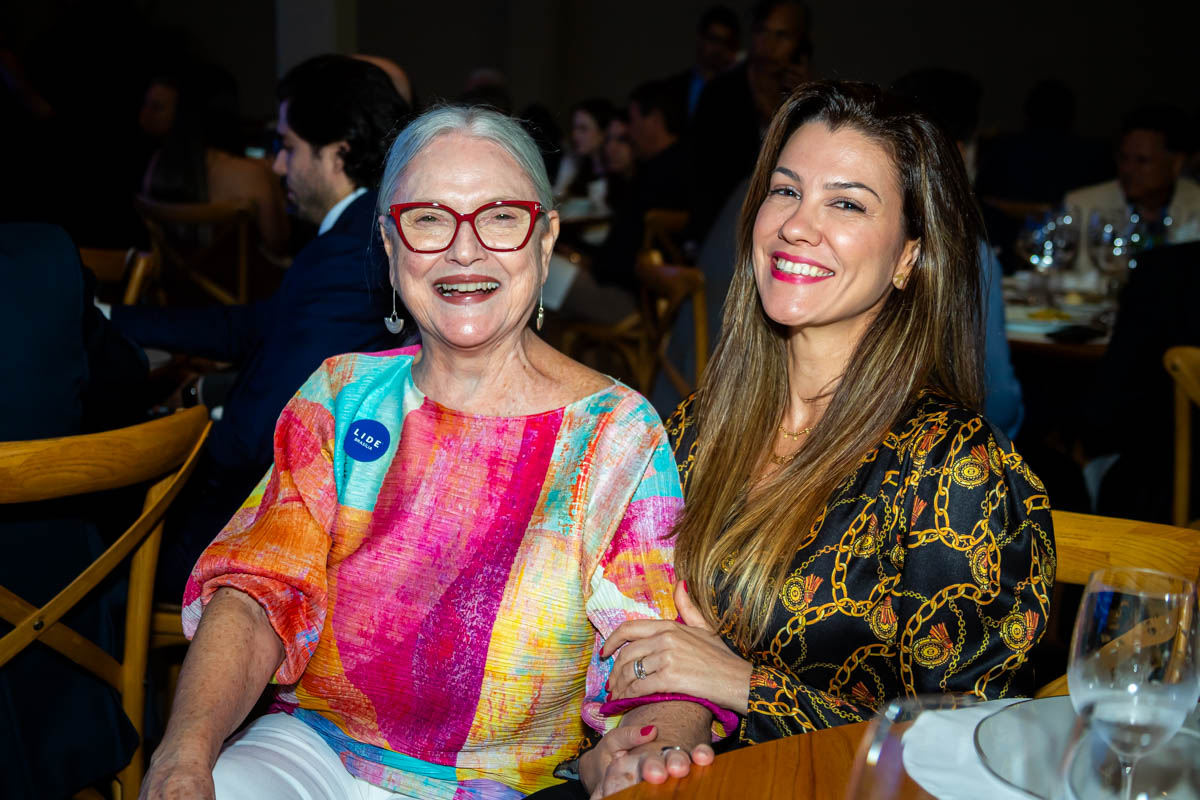 Cláudia Pereira e Marcella Athayde