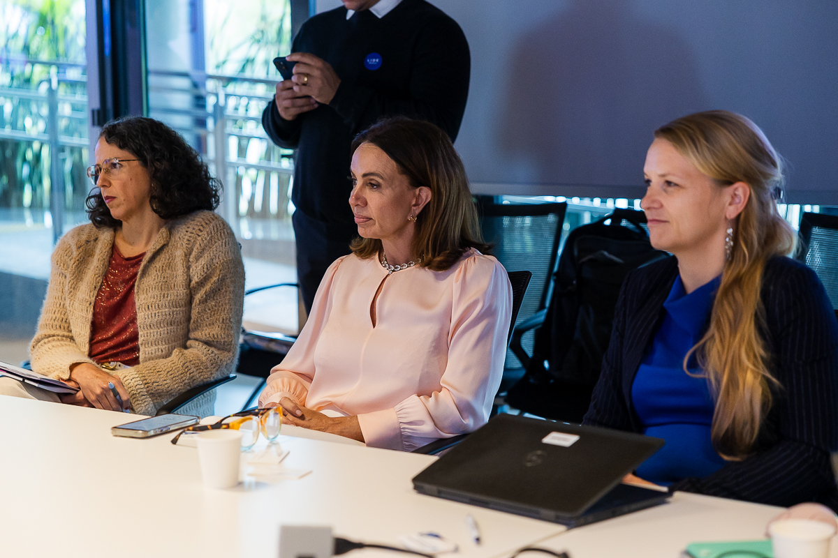 Elisa Diniz, Paula Santana e Daniela Monika Behr