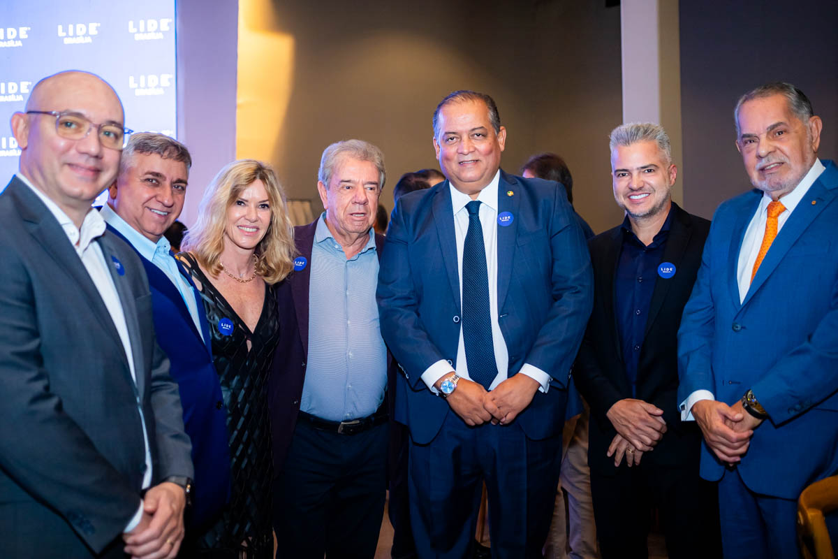 Henrique Severien, Izalci Lucas, Cláudia Maldonado, Marconi de Souza, Eduardo Gomes, José Rodrigues Neto e Fábio de Carvalho