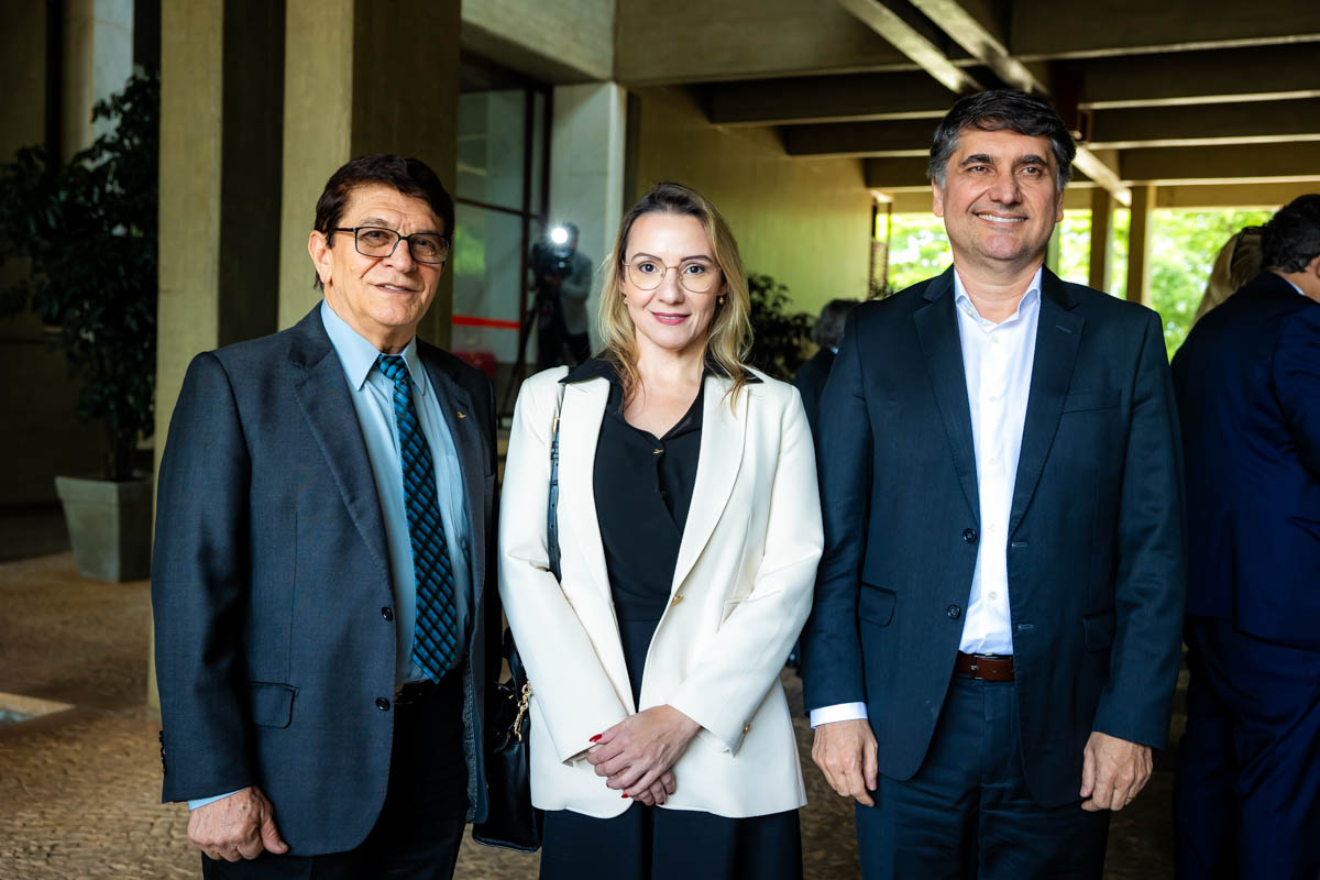 João Teodoro, Giselle Souza e Sebastião Abrita