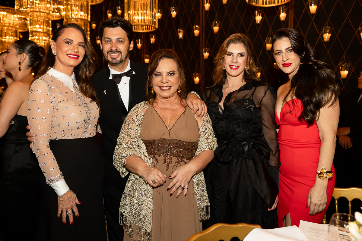 Luiza Brunet, Fernando Cavalcanti, Bernadete Martins, Adeline Delgado e Priscila Temperani