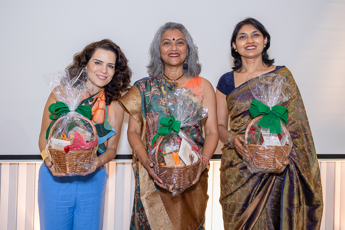 Natalia Leite, Nilima Bhat e Sneha Reddy Embaixatriz da Índia