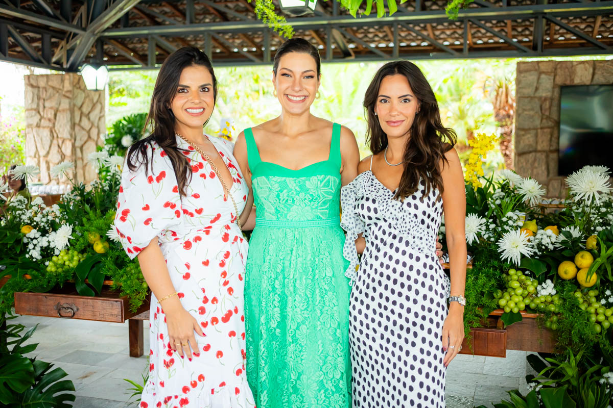 Vanessa Conde, Gabriela Bessa e Camila Nereu