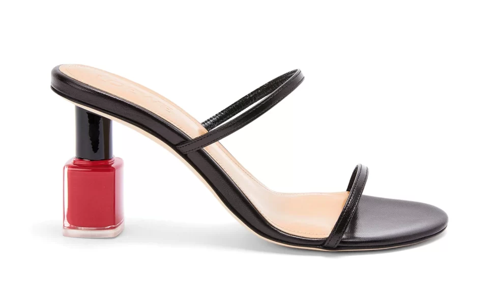 LOEWE-NAIL-VARNISH-HEEL-971x600