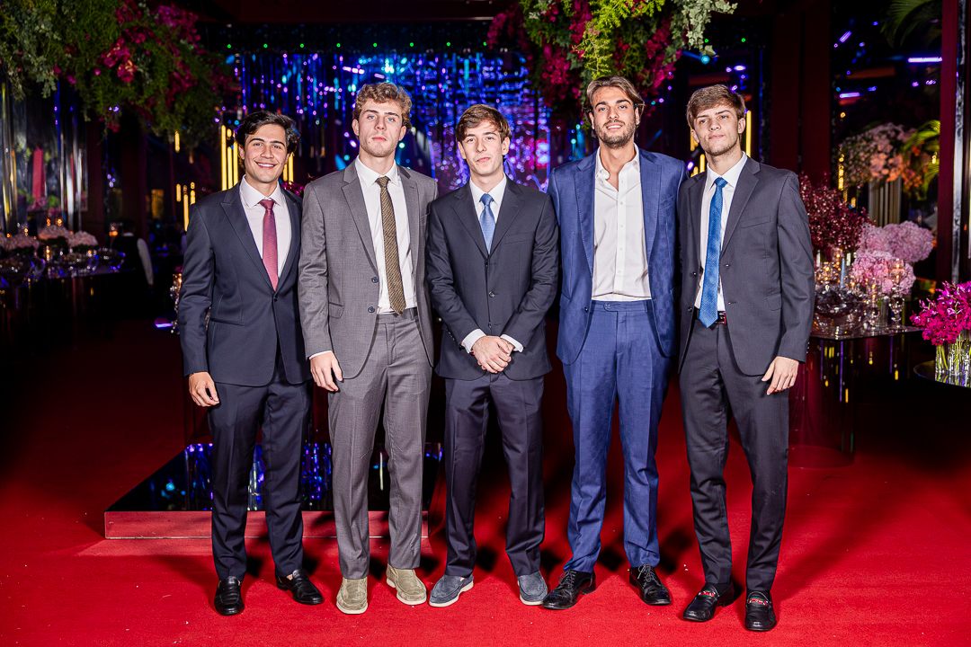 Enzo Tota, Antônio Carreira, Eduardo Santoro, João Pedro Cabral e Gustavo Haddad