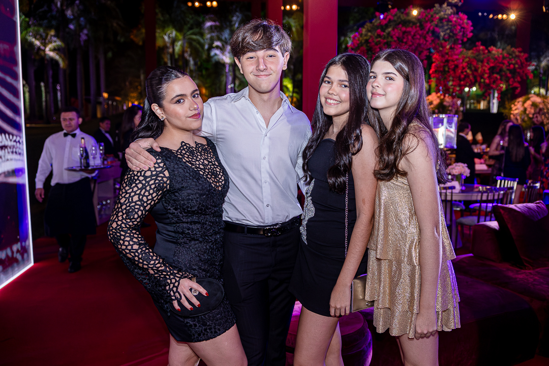 Laura Sampaio, Leonardo Gomes, Maria Clara Rebelo e Gabriela Rebouças