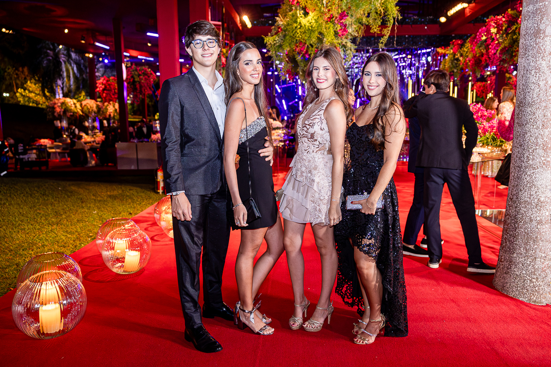 Pedro Curi, Maria Fernanda Reis, Gabriela Costa e Paola Rocha