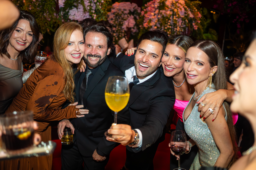 Raquel Portella, André Braga, Júlio Ayres, Mafê Angeloni e Flor Rueda