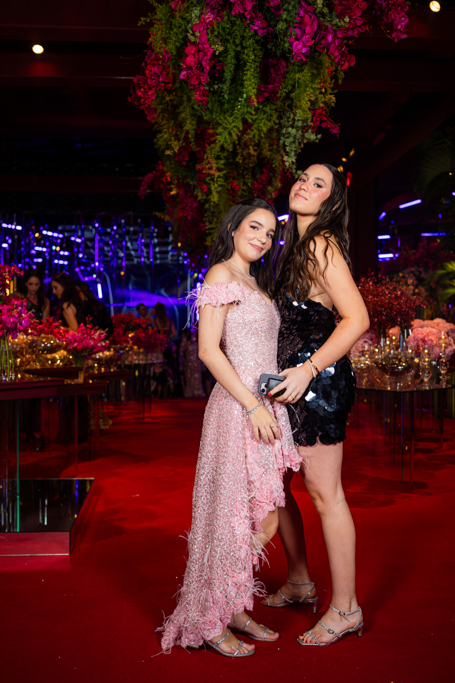 Victoria Lira e Olívia Leal