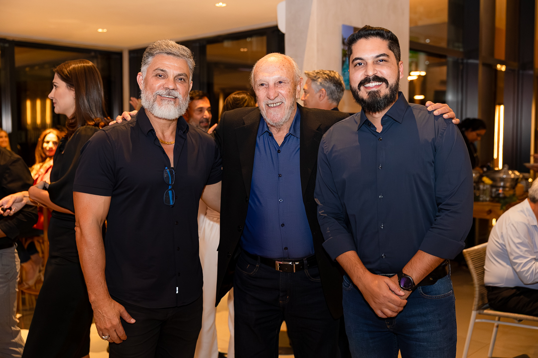 Dogival Galdino Jr, Antônio Carlos e Dogival Galdino Neto