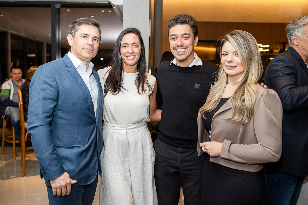 Ronaldo Araruna, Gabriela Torres, Breno Cadavid e Fabíola Melo