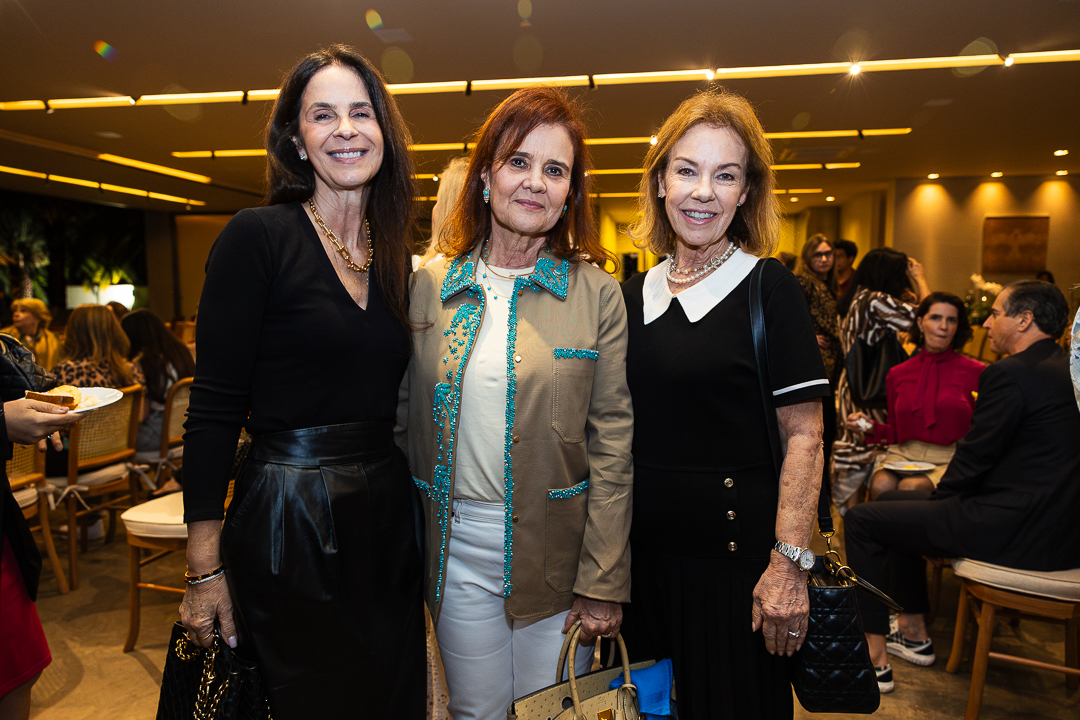 Ana Leal, Mônica Oliveira e Tereza Neves