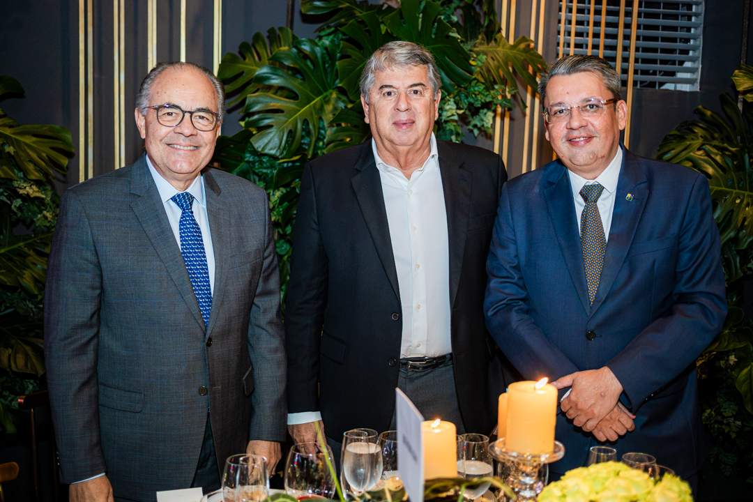 Edison Garcia, Luiz André Reis e Edward Johnson de Abrantes