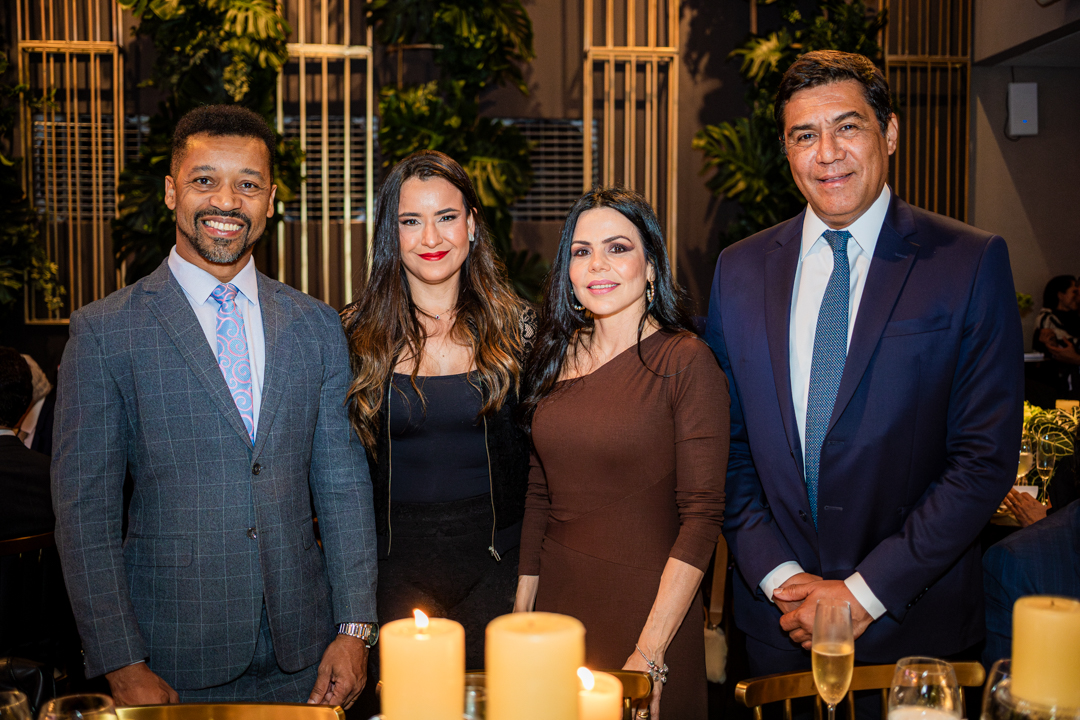 Fábio Esteves, Jainara Loiola, Karinna Bevilaqua e Cláudio Lima