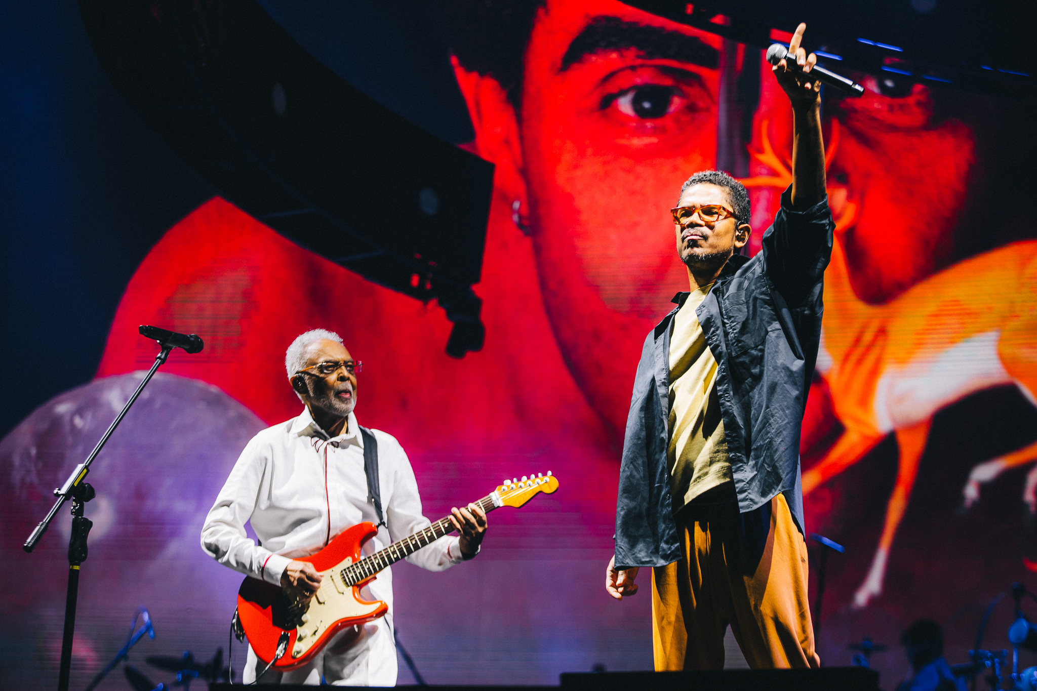 Gilberto Gil reúne mais de cinquenta mil pessoas em noite histórica no Mané Garrincha