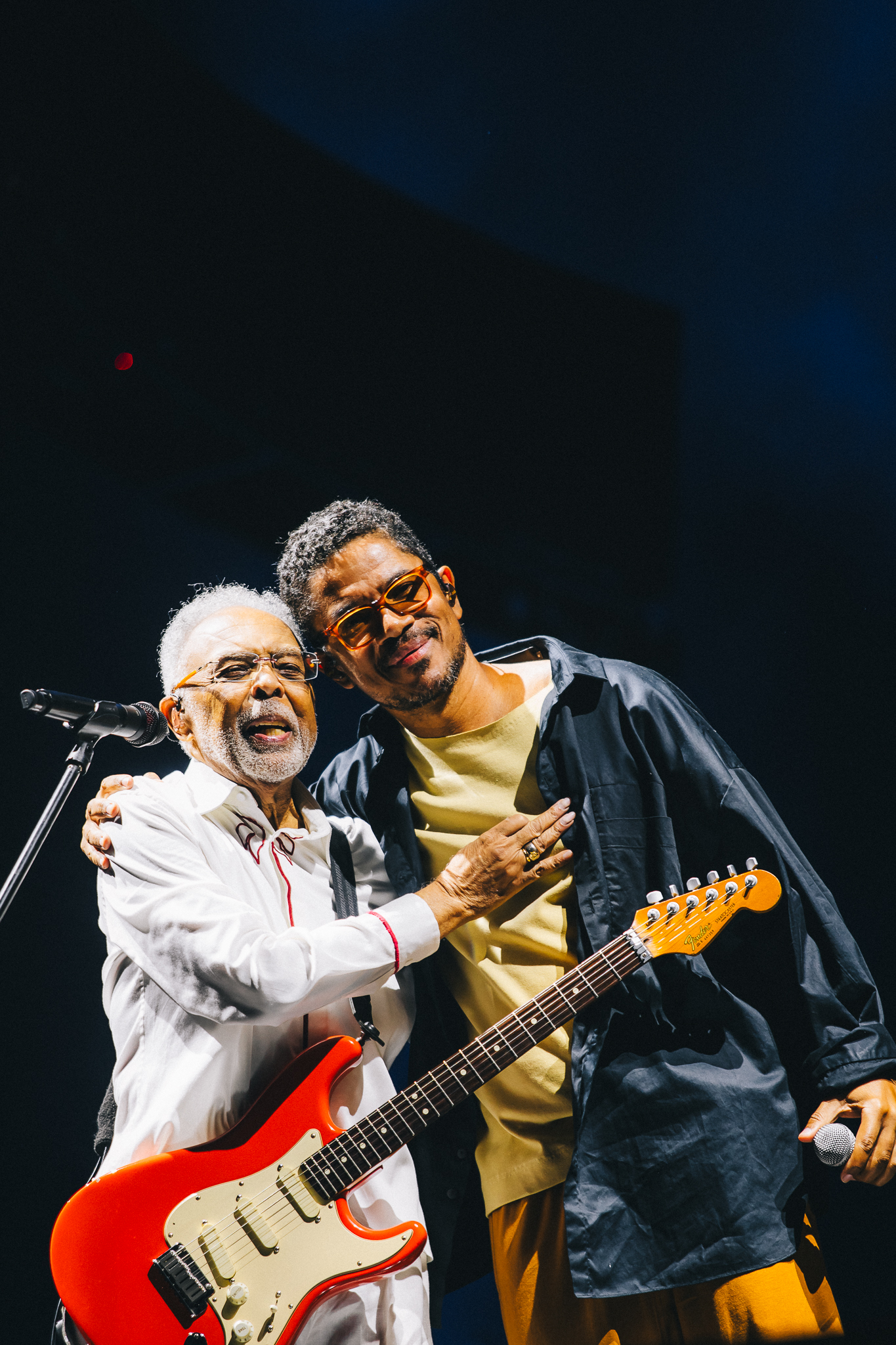 Gilberto Gil reúne mais de cinquenta mil pessoas em noite histórica no Mané Garrincha