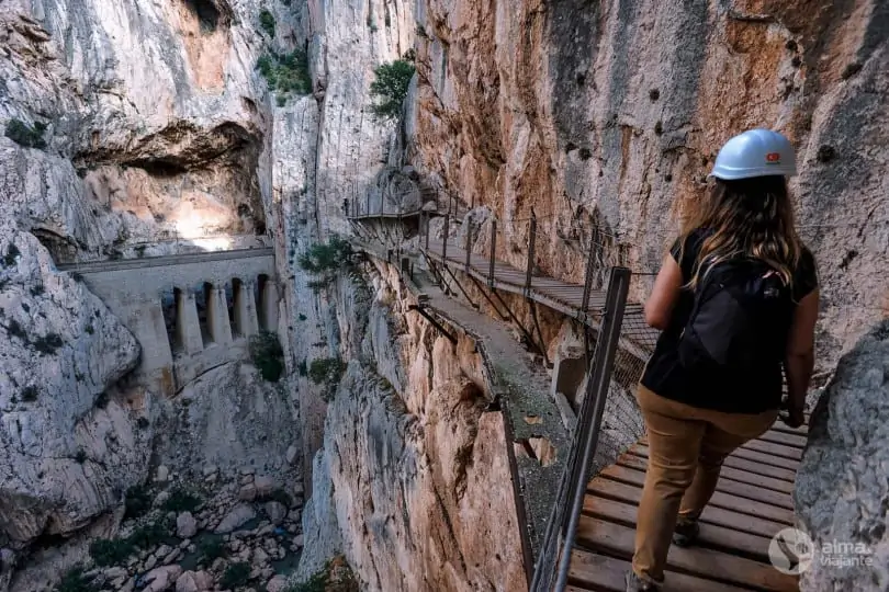 Adrenalina on! Conheça seis trilhas perigosas ao redor do mundo