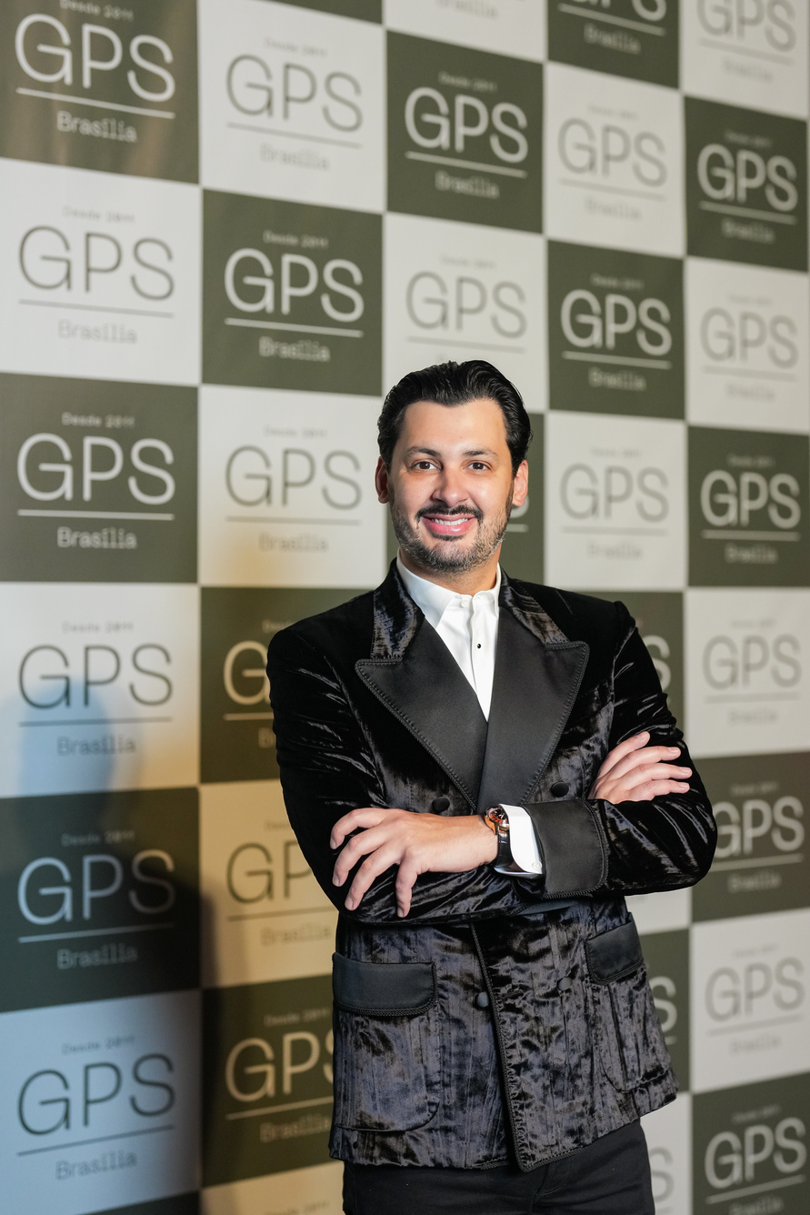 Preto e vermelho são as cores que dominaram os looks da segunda edição do GPS|Poderes