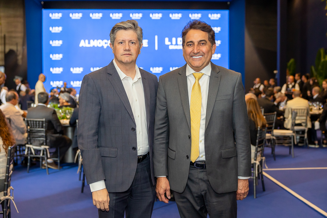 Gustavo Alves Deputado Federal Gilvan Máximo