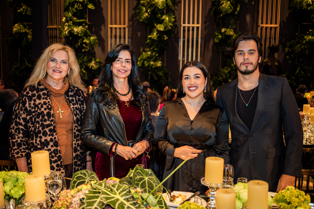 Isadora Campos, Sônia Gontijo e Aline Souza Vezaf