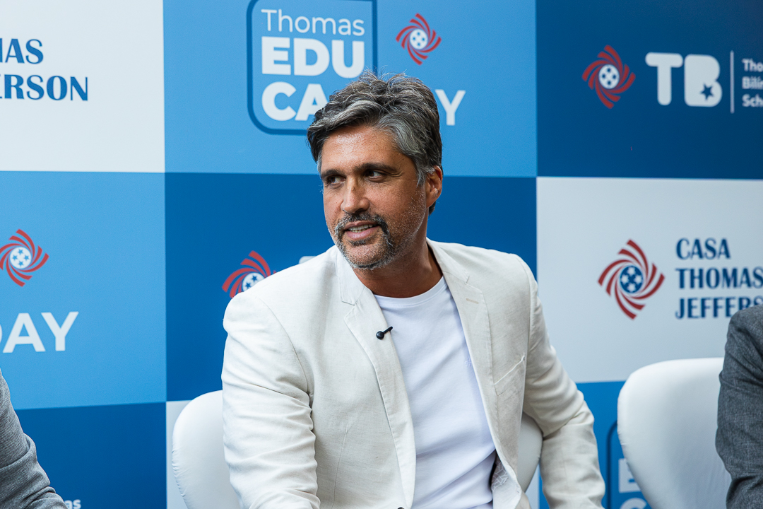 Léo Chaves