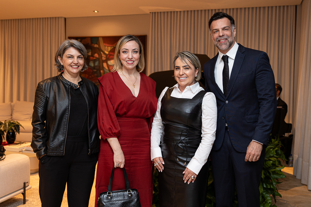 Mônica Pedroso, katiuscia Sotomayor, Karla Cinara e Aurélio Maduro