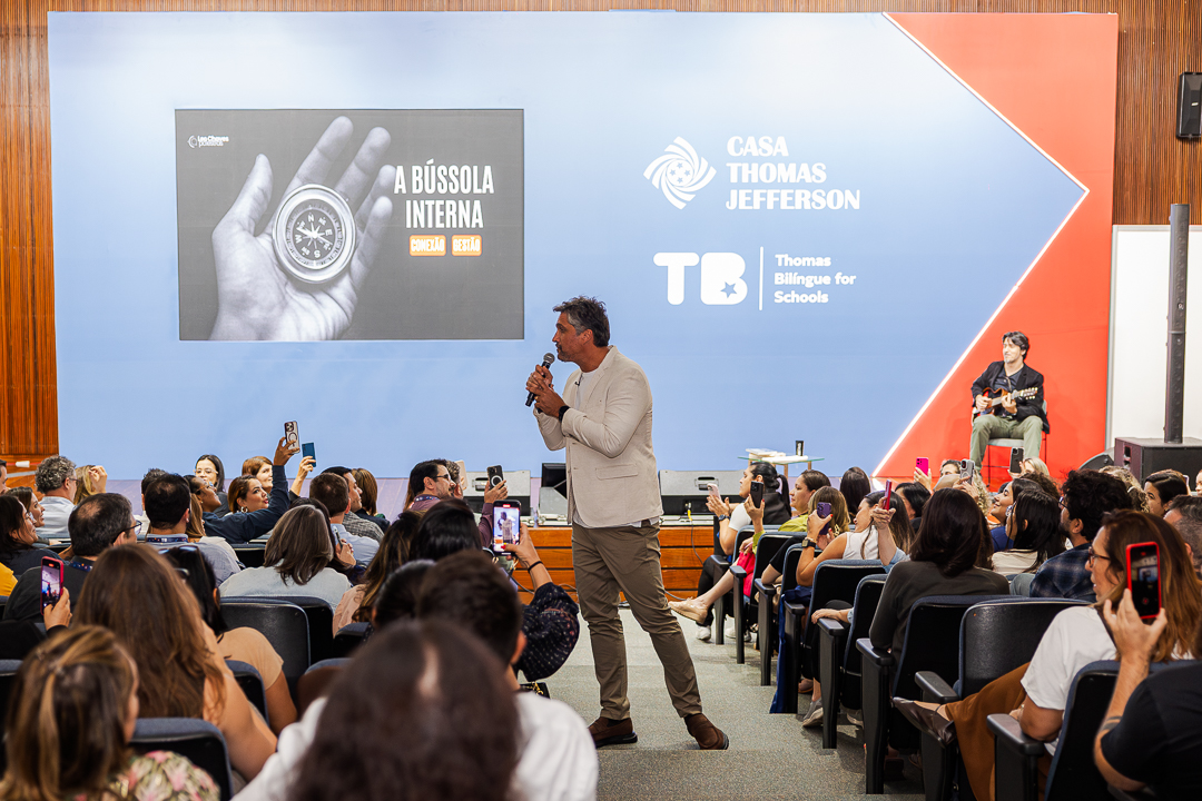 Palestra Léo Chaves