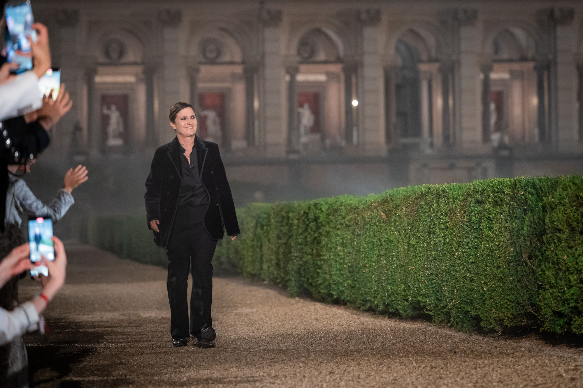 Maria Grazia Chiuri no desfile cruise 2026 da Dior em Roma